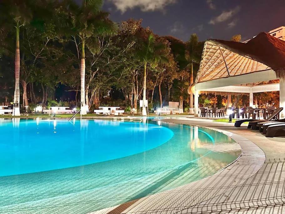 Fantastica Casa Con Alberca,Tvs, Netflix, Y A/A Villa Cancún Exterior foto